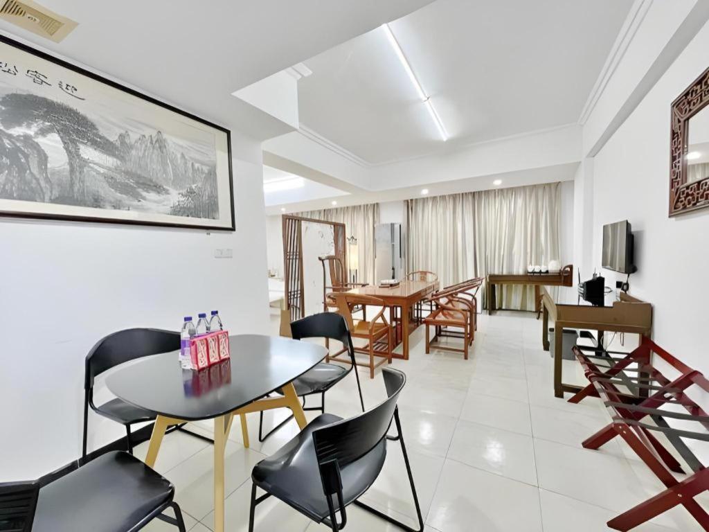 Wings Hotel Kanton Exterior foto